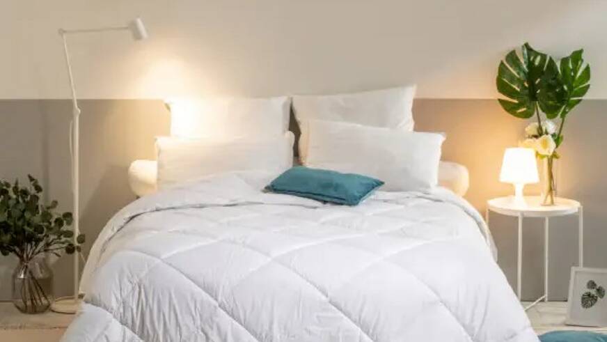 oreiller bleu calin mixte lit